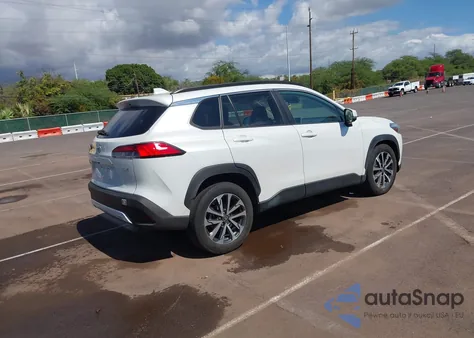 2023 Toyota Corolla Cross Xle from USA, damaged, VIN 7MUDAAAG7PV037284